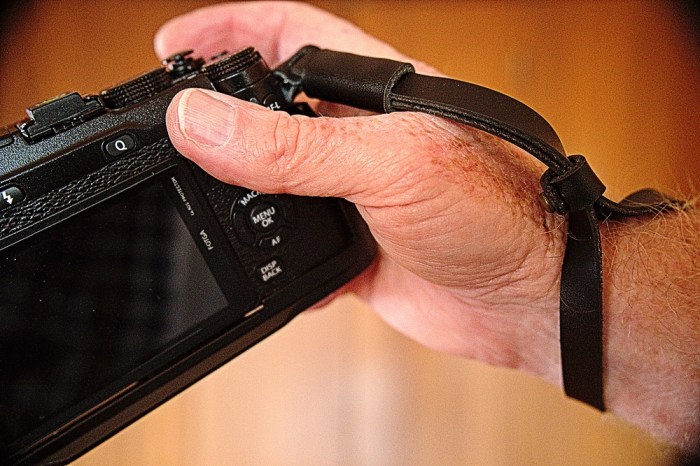 XE2-Wrist-Strap-DomVarney-2034